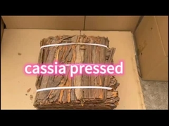 Bastões de canela seca e ervas Cassia Canela para cozinhar