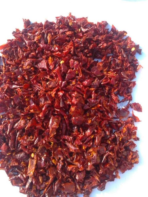 Os grânulo secados naturais puros da pimenta de 100% Bell/esmagaram a pimenta de Bell tamanho de 3 * de 3mm