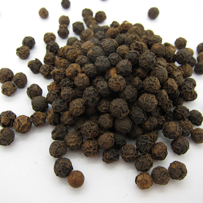 Especiarias e Ervas Secas Pimenta Preta 25 kg/saco 550GL Pimenta Preta Milho